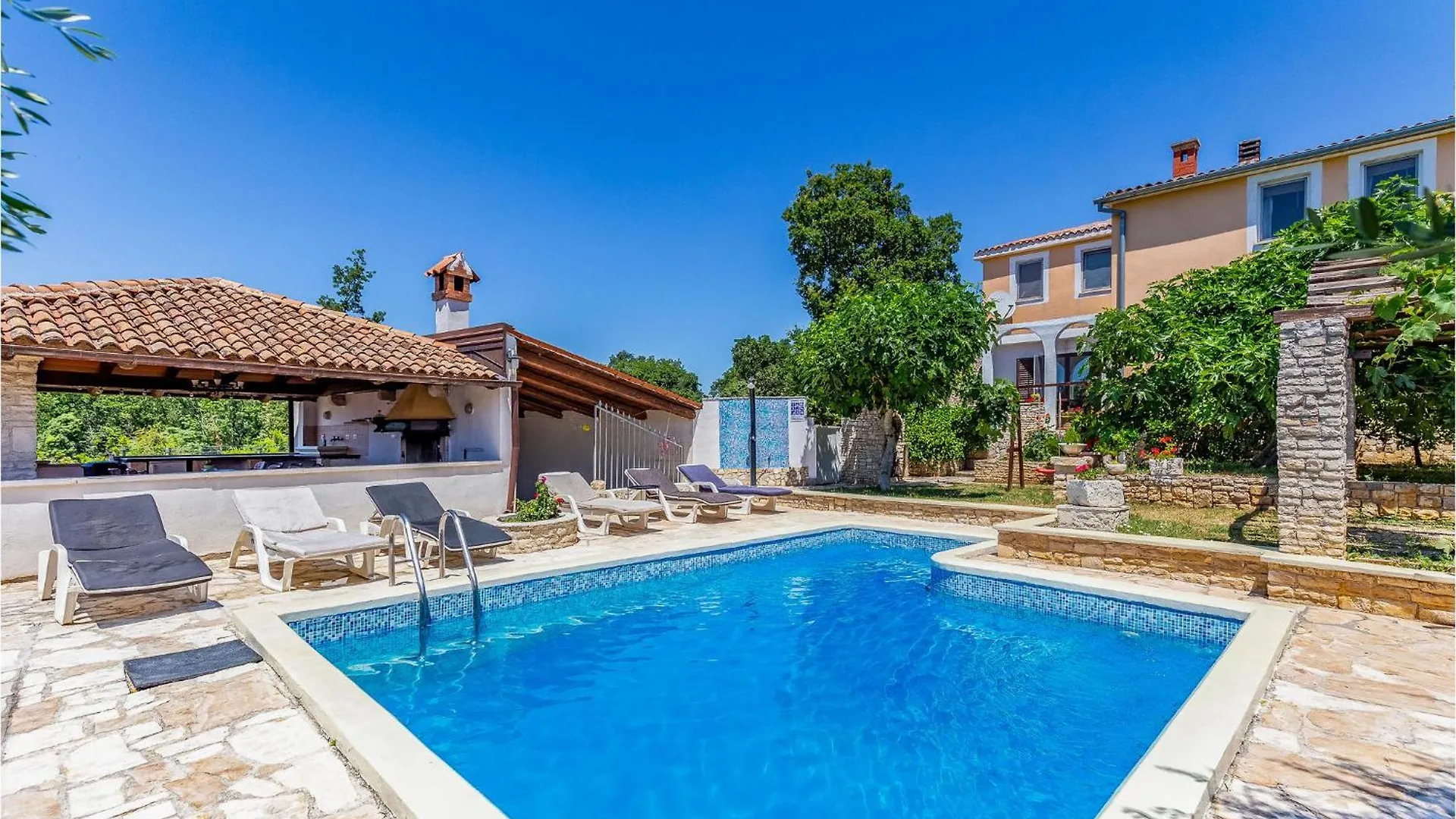 Holiday home Lovely Home In Medulin With Wifi